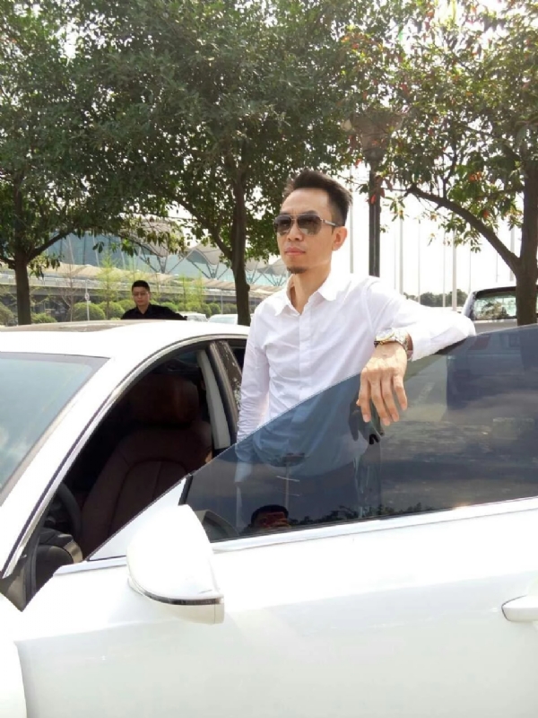 杨岳的第一张照片--福州蓝颜知己交友网