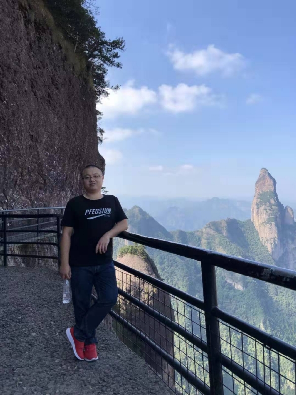 不杵于物的第一张照片--福州蓝颜知己交友网