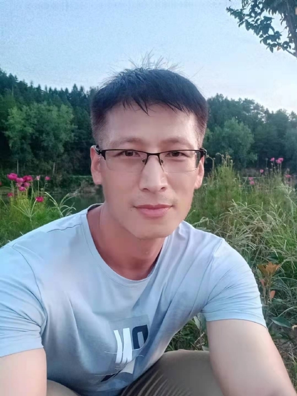 零零柒的第一张照片--福州蓝颜知己交友网