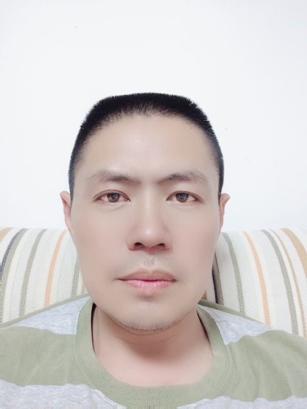 随缘的第二张照片--福州蓝颜知己交友网