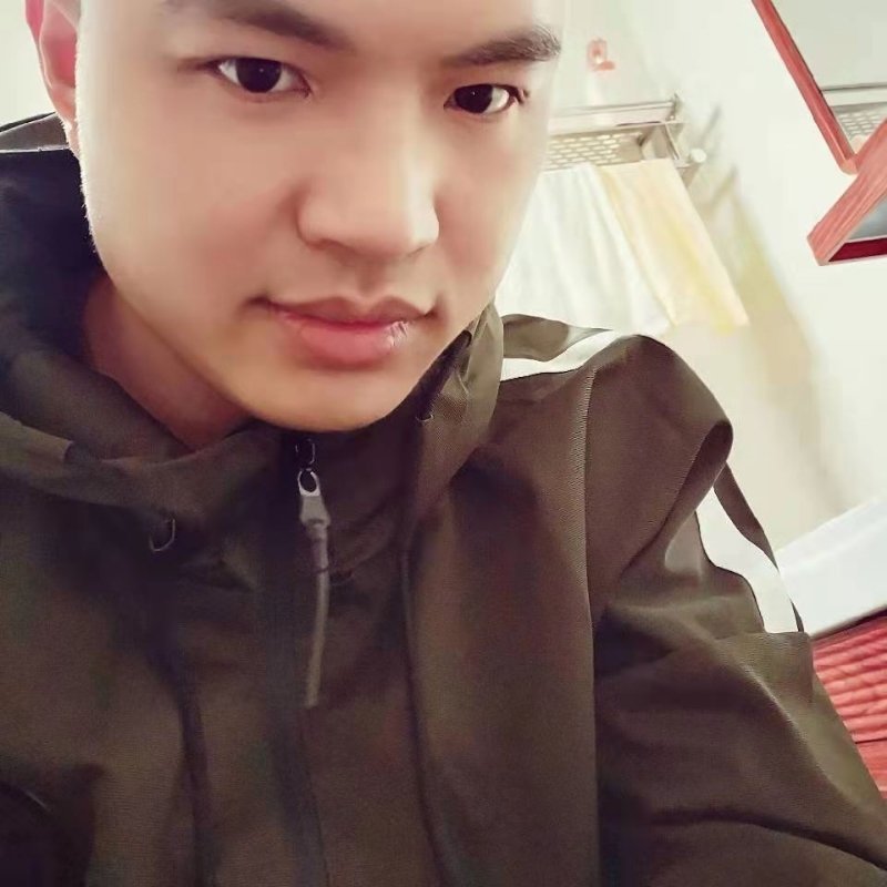 高大上的宅男的第二张照片--福州蓝颜知己交友网