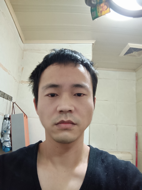 守望天空的第一张照片--福州蓝颜知己交友网