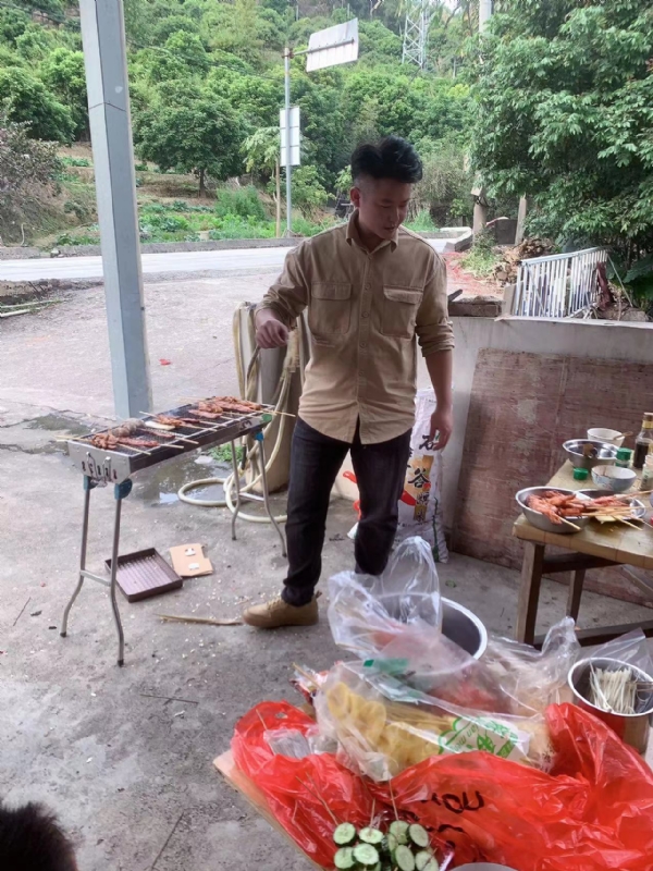 你黑我哟的第一张照片--福州蓝颜知己交友网