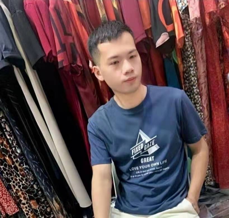 萃臻的第一张照片--福州蓝颜知己交友网